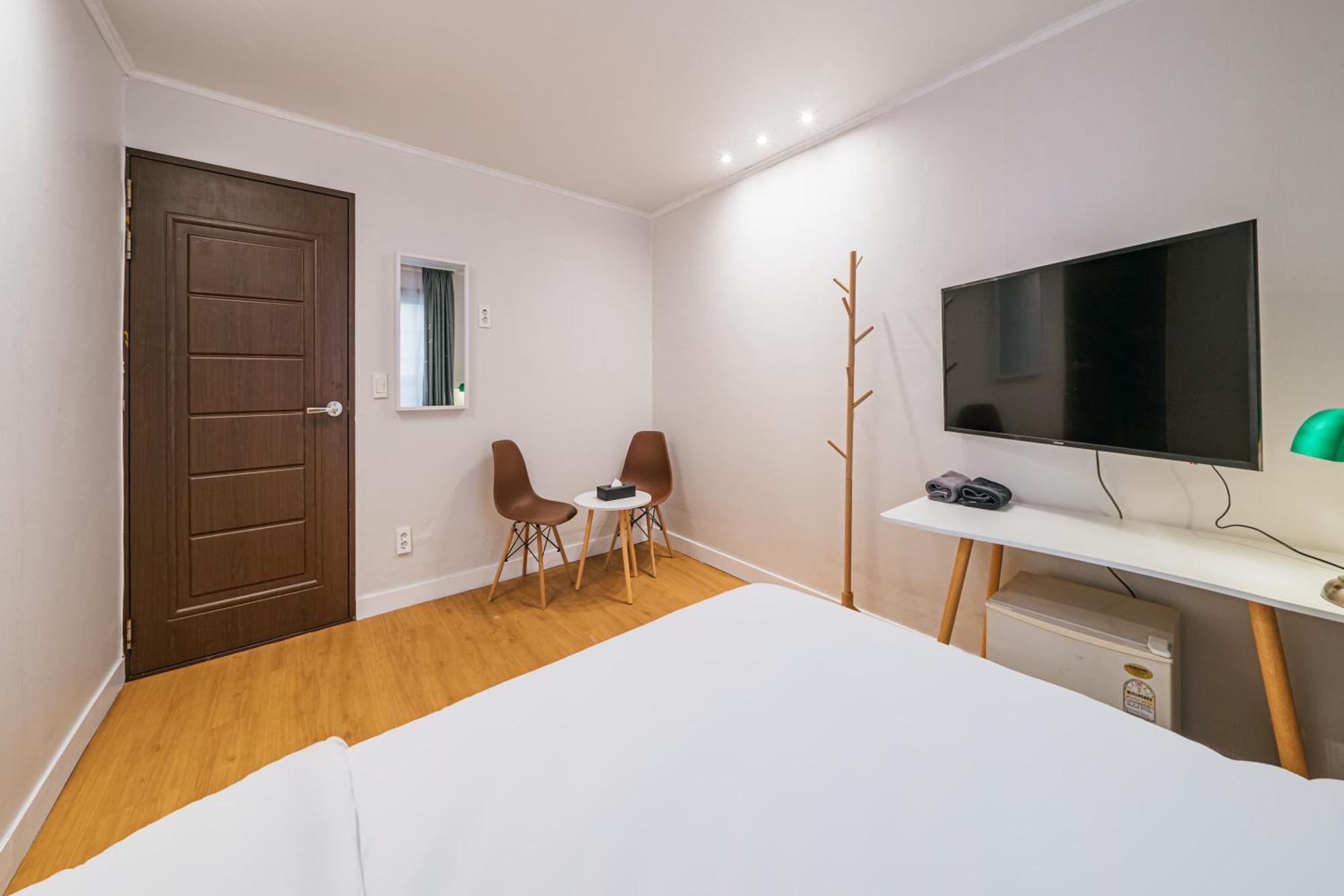Хостел Lofy House Чечжу Екстер'єр фото