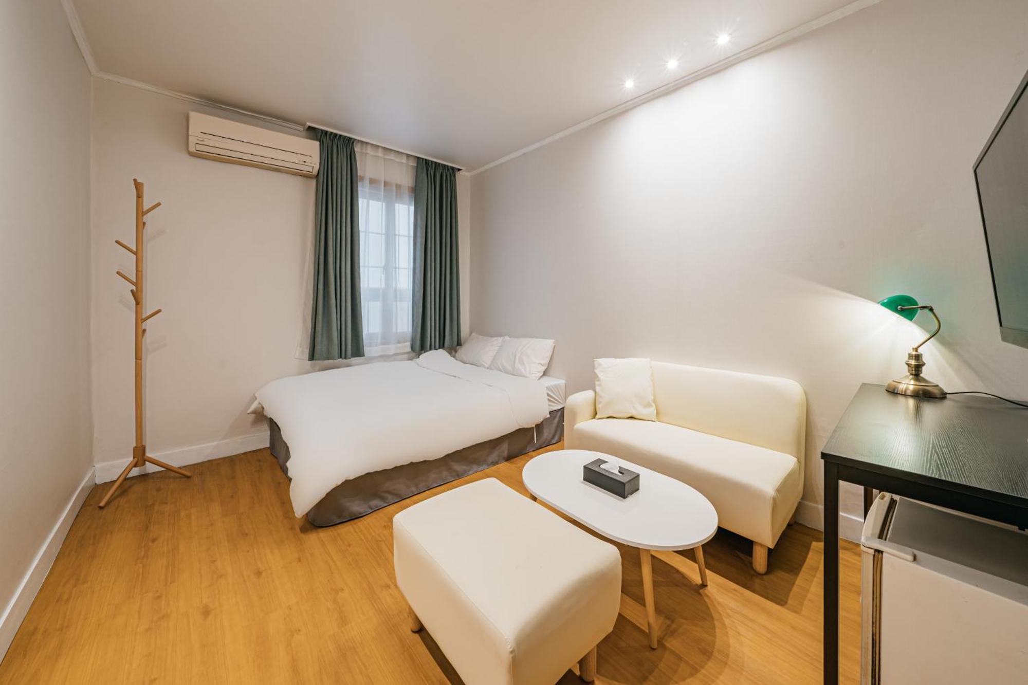 Хостел Lofy House Чечжу Екстер'єр фото