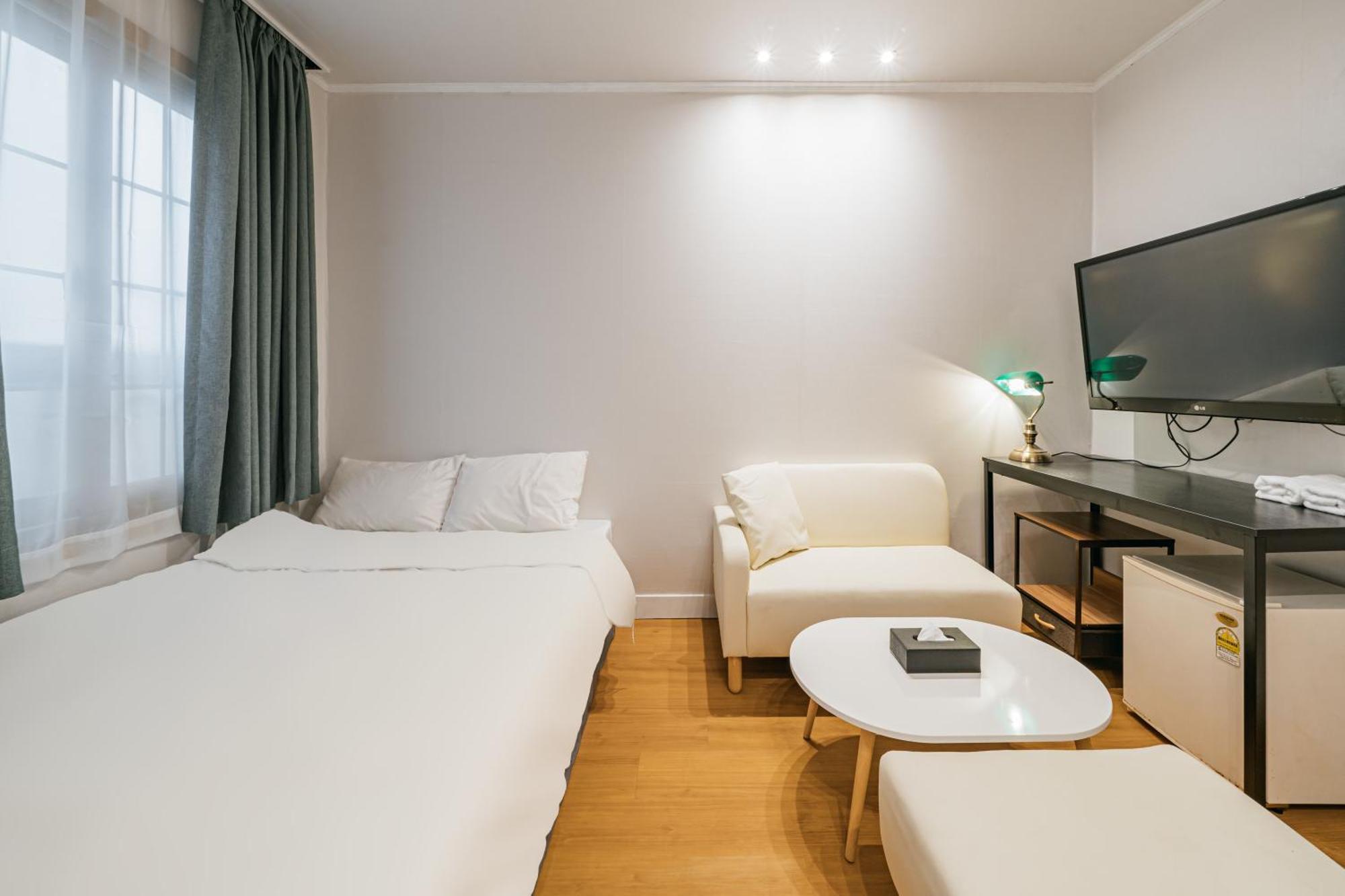 Хостел Lofy House Чечжу Екстер'єр фото